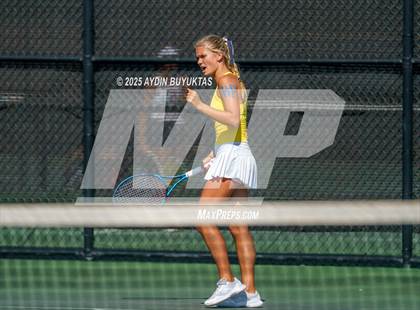 Thumbnail 3 in Highland Park vs Centennial (UIL Regional Quarterfinals) photogallery.