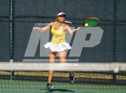 Thumbnail 2 in Highland Park vs Centennial (UIL Regional Quarterfinals) photogallery.