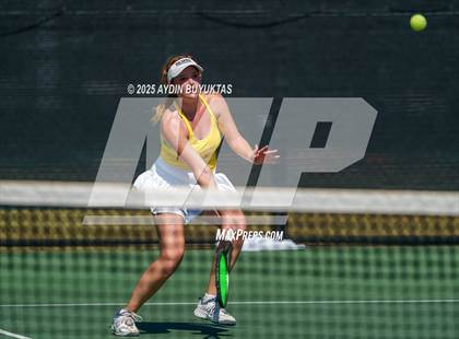 Thumbnail 3 in Highland Park vs Centennial (UIL Regional Quarterfinals) photogallery.