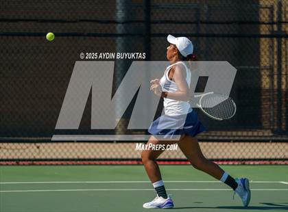 Thumbnail 2 in Highland Park vs Centennial (UIL Regional Quarterfinals) photogallery.