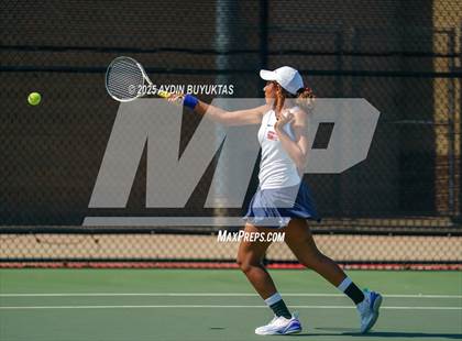 Thumbnail 3 in Highland Park vs Centennial (UIL Regional Quarterfinals) photogallery.