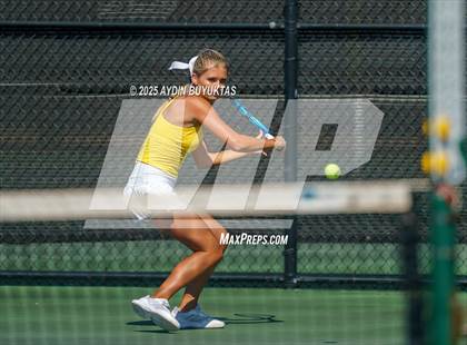 Thumbnail 3 in Highland Park vs Centennial (UIL Regional Quarterfinals) photogallery.