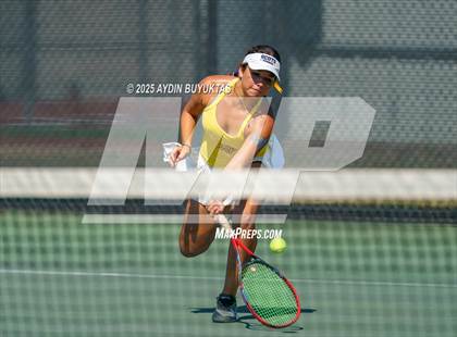 Thumbnail 3 in Highland Park vs Centennial (UIL Regional Quarterfinals) photogallery.