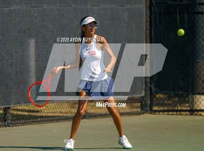 Thumbnail 3 in Highland Park vs Centennial (UIL Regional Quarterfinals) photogallery.