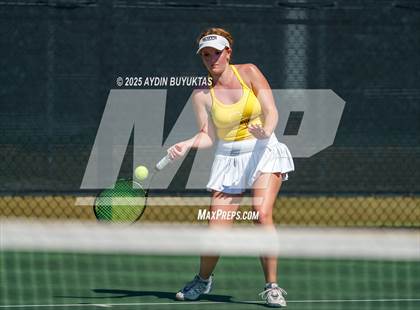 Thumbnail 3 in Highland Park vs Centennial (UIL Regional Quarterfinals) photogallery.