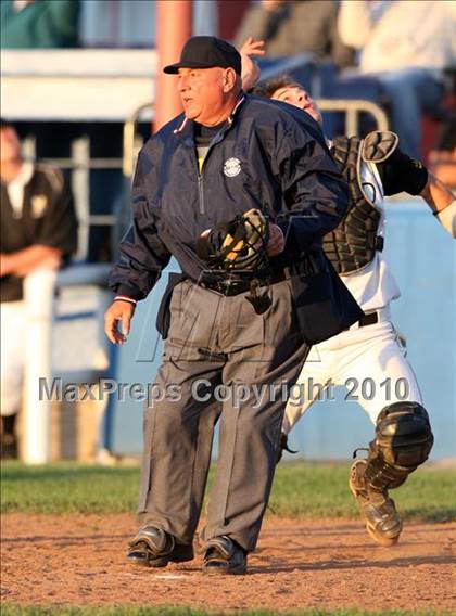 Thumbnail 1 in Clarence vs. McQuaid Jesuit (NYSPHSAA Class AA Quarterfinal) photogallery.