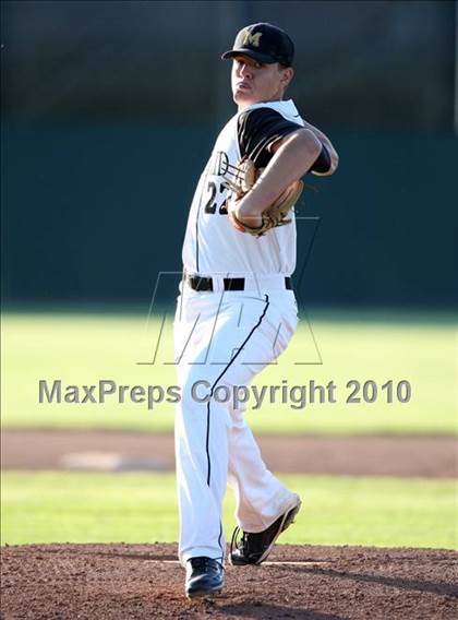 Thumbnail 2 in Clarence vs. McQuaid Jesuit (NYSPHSAA Class AA Quarterfinal) photogallery.