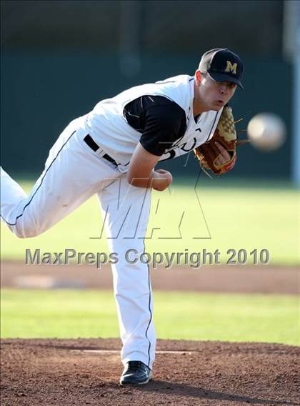 Thumbnail 1 in Clarence vs. McQuaid Jesuit (NYSPHSAA Class AA Quarterfinal) photogallery.