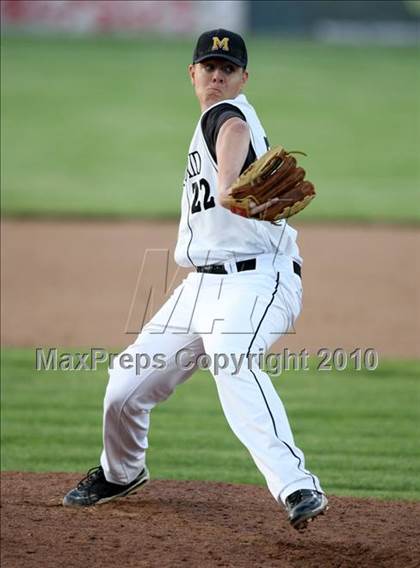 Thumbnail 3 in Clarence vs. McQuaid Jesuit (NYSPHSAA Class AA Quarterfinal) photogallery.