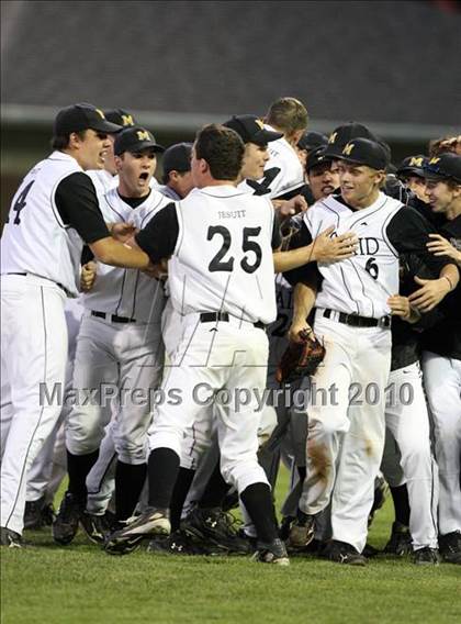 Thumbnail 3 in Clarence vs. McQuaid Jesuit (NYSPHSAA Class AA Quarterfinal) photogallery.