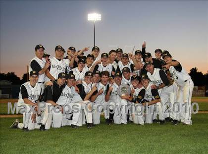 Thumbnail 1 in Clarence vs. McQuaid Jesuit (NYSPHSAA Class AA Quarterfinal) photogallery.