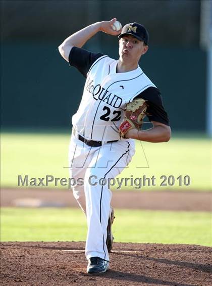 Thumbnail 2 in Clarence vs. McQuaid Jesuit (NYSPHSAA Class AA Quarterfinal) photogallery.