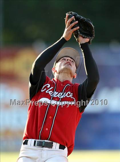 Thumbnail 2 in Clarence vs. McQuaid Jesuit (NYSPHSAA Class AA Quarterfinal) photogallery.