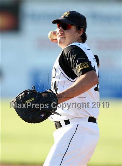 Thumbnail 2 in Clarence vs. McQuaid Jesuit (NYSPHSAA Class AA Quarterfinal) photogallery.