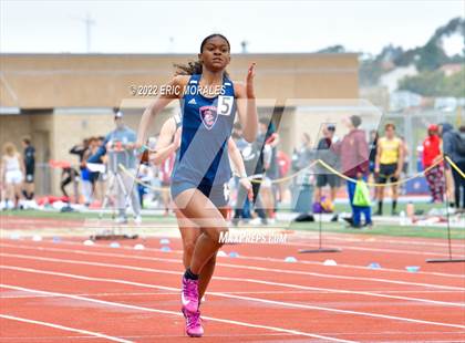 Thumbnail 3 in UC Track Classic (Day 2 Running Events) photogallery.