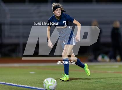 Thumbnail 2 in Bishop Blanchet vs Eastside Catholic (WIAA 3A Round 1) photogallery.