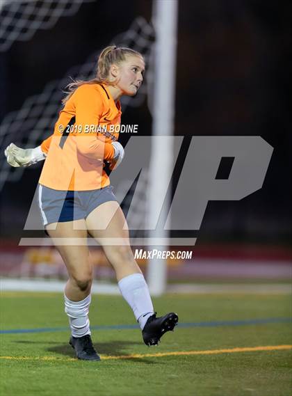 Thumbnail 3 in Bishop Blanchet vs Eastside Catholic (WIAA 3A Round 1) photogallery.