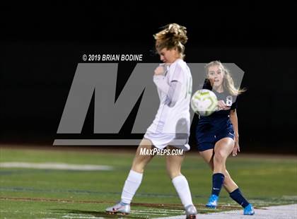 Thumbnail 2 in Bishop Blanchet vs Eastside Catholic (WIAA 3A Round 1) photogallery.