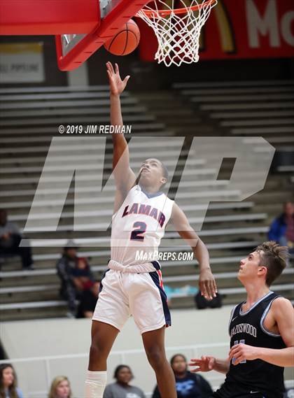 Thumbnail 1 in Brazoswood vs. Lamar (McDonald's Texas Invitational) photogallery.