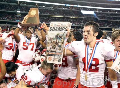 Thumbnail 2 in Katy vs. Cedar Hill (UIL 5A Division 2 Final) photogallery.