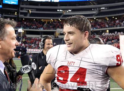 Thumbnail 1 in Katy vs. Cedar Hill (UIL 5A Division 2 Final) photogallery.