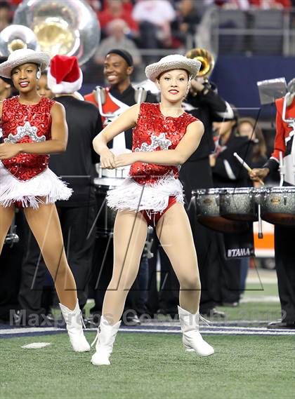 Thumbnail 3 in Katy vs. Cedar Hill (UIL 5A Division 2 Final) photogallery.
