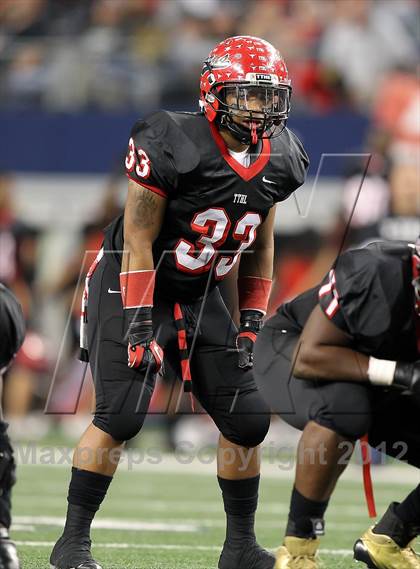 Thumbnail 2 in Katy vs. Cedar Hill (UIL 5A Division 2 Final) photogallery.