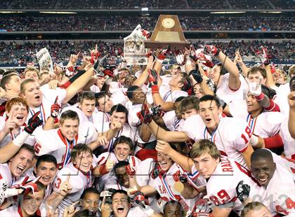 Thumbnail 3 in Katy vs. Cedar Hill (UIL 5A Division 2 Final) photogallery.