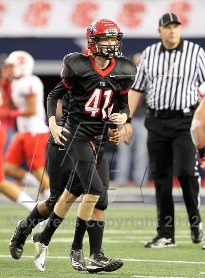 Thumbnail 3 in Katy vs. Cedar Hill (UIL 5A Division 2 Final) photogallery.
