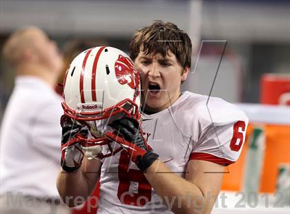 Thumbnail 3 in Katy vs. Cedar Hill (UIL 5A Division 2 Final) photogallery.