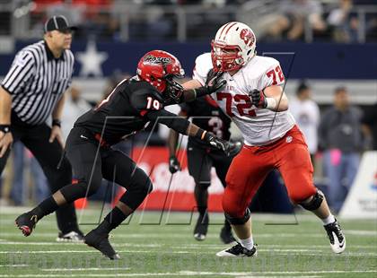 Thumbnail 2 in Katy vs. Cedar Hill (UIL 5A Division 2 Final) photogallery.