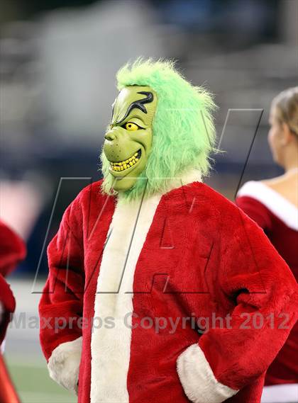 Thumbnail 1 in Katy vs. Cedar Hill (UIL 5A Division 2 Final) photogallery.
