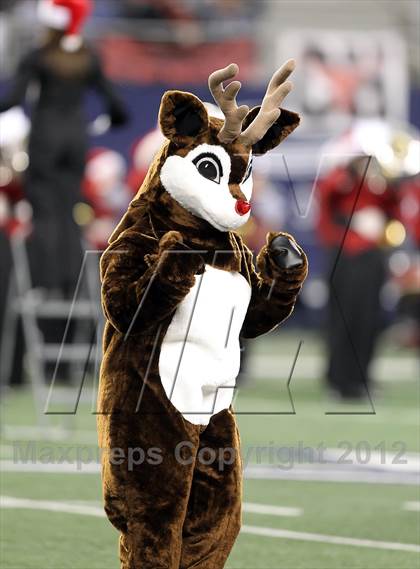 Thumbnail 1 in Katy vs. Cedar Hill (UIL 5A Division 2 Final) photogallery.