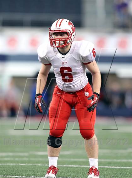 Thumbnail 3 in Katy vs. Cedar Hill (UIL 5A Division 2 Final) photogallery.