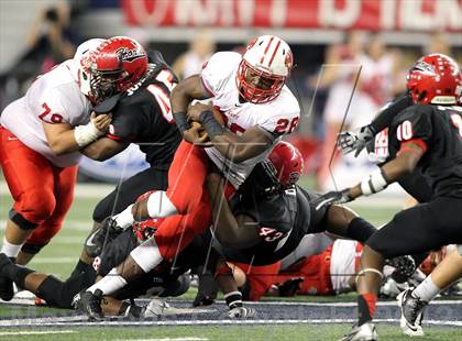 Thumbnail 3 in Katy vs. Cedar Hill (UIL 5A Division 2 Final) photogallery.
