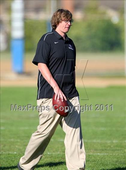 Thumbnail 1 in Harvard-Westlake @ Venice (Freshman) photogallery.