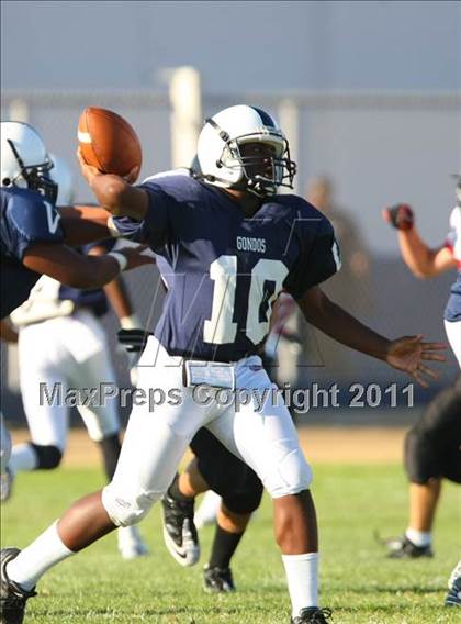 Thumbnail 3 in Harvard-Westlake @ Venice (Freshman) photogallery.
