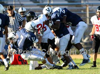 Thumbnail 1 in Harvard-Westlake @ Venice (Freshman) photogallery.