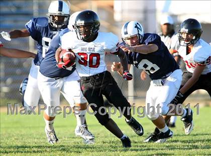 Thumbnail 2 in Harvard-Westlake @ Venice (Freshman) photogallery.