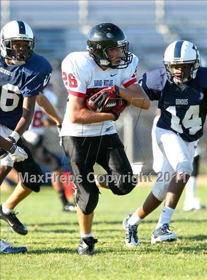 Thumbnail 2 in Harvard-Westlake @ Venice (Freshman) photogallery.
