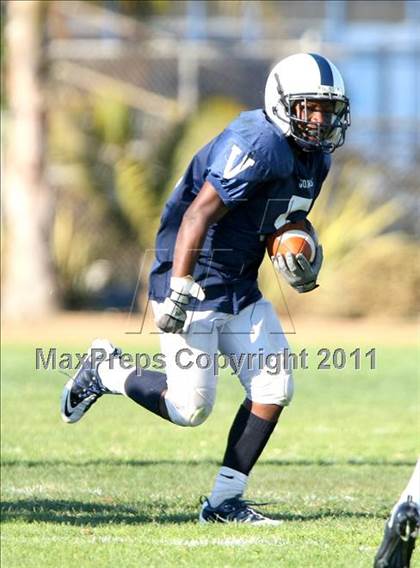 Thumbnail 3 in Harvard-Westlake @ Venice (Freshman) photogallery.