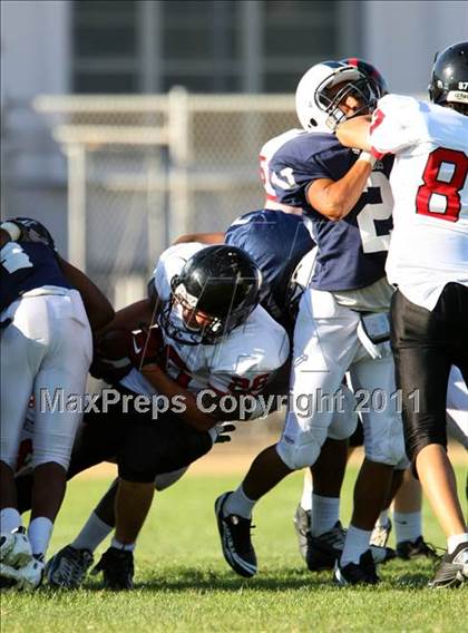 Thumbnail 1 in Harvard-Westlake @ Venice (Freshman) photogallery.