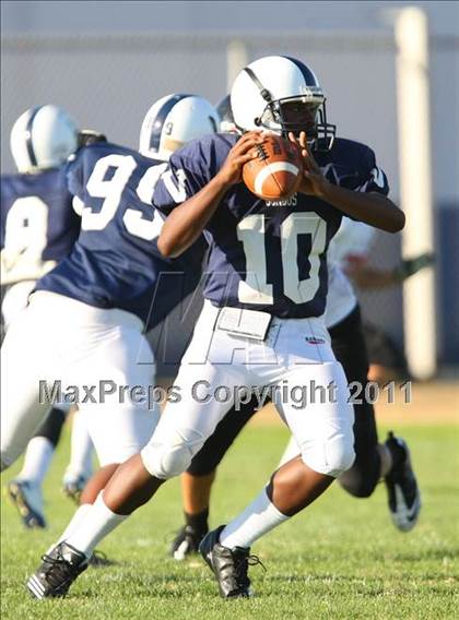 Thumbnail 2 in Harvard-Westlake @ Venice (Freshman) photogallery.