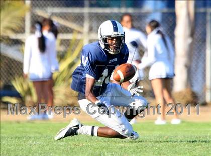 Thumbnail 2 in Harvard-Westlake @ Venice (Freshman) photogallery.