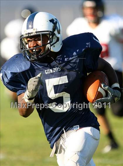 Thumbnail 1 in Harvard-Westlake @ Venice (Freshman) photogallery.