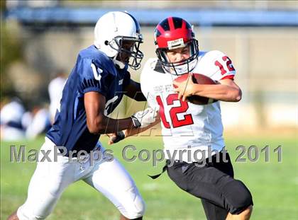 Thumbnail 2 in Harvard-Westlake @ Venice (Freshman) photogallery.