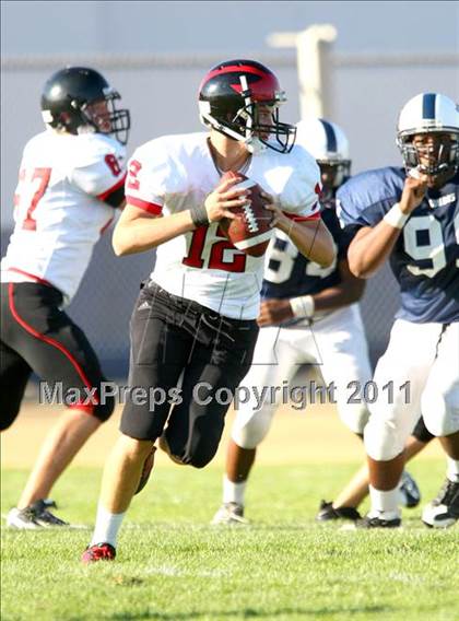 Thumbnail 2 in Harvard-Westlake @ Venice (Freshman) photogallery.