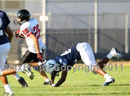 Thumbnail 1 in Harvard-Westlake @ Venice (Freshman) photogallery.