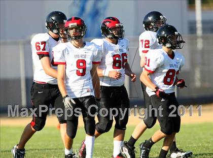Thumbnail 3 in Harvard-Westlake @ Venice (Freshman) photogallery.