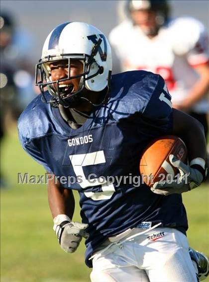 Thumbnail 3 in Harvard-Westlake @ Venice (Freshman) photogallery.